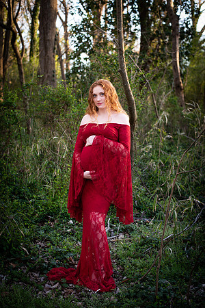 Maternity Photography Chesapeake Arboretum Little Red Riding Hood