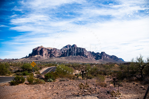 Winding to the Wild: Superstition Mountain Road