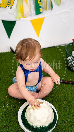 Hole In One Cake Smash